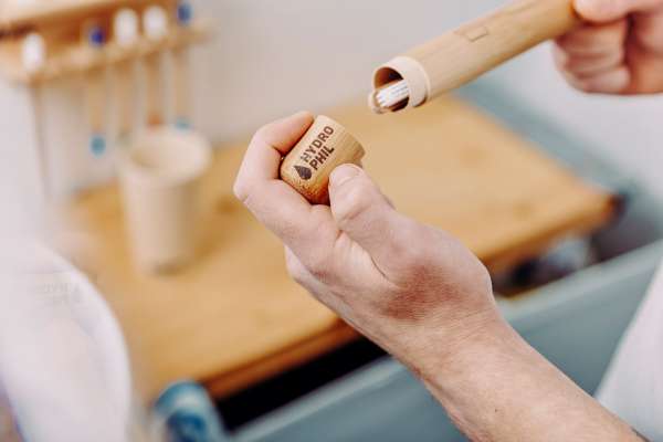 Bambus Zahnbürste Hydrophil - nachhaltig & vegan