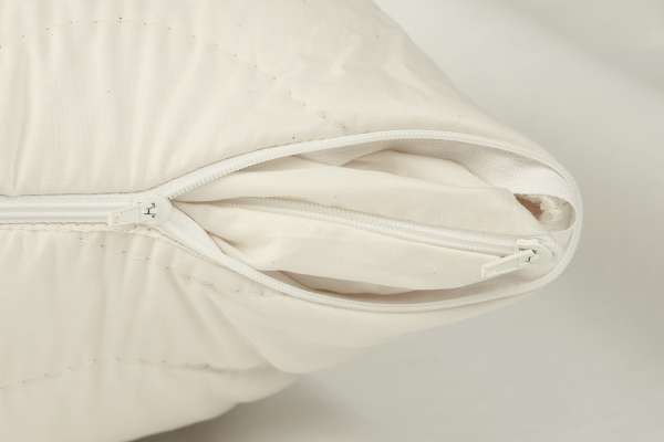 Lycona Kissen: Hochwertiges Kopfkissen mit Naturfüllung