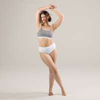 Vorschau: Livingcrafts Damen Slip Set: Eleganter Bio-Komfort Vorschau: Livingcrafts Damen Slip Set: Eleganter Bio-Komfort