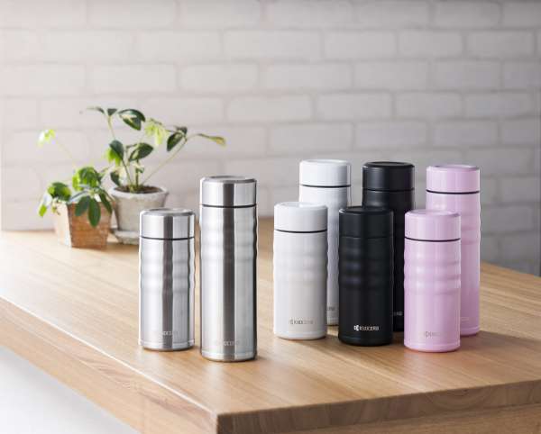 Kyocera Thermobecher mit Deckel und Keramikbeschichtung