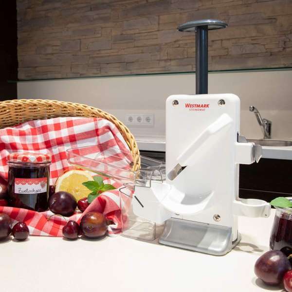 Westmark Kirsch- und Pflaumenentkerner: Schnell und mühelos