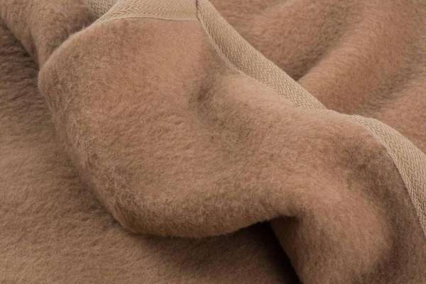 Premium Kamelhaardecke mit Strukturband von Ritter Decken
