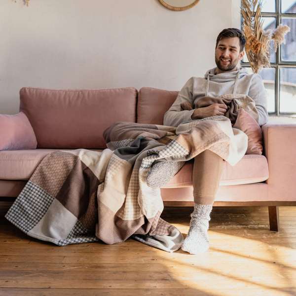 Kuscheldecke Pittsburgh: Wohndecke aus Bio-Baumwolle