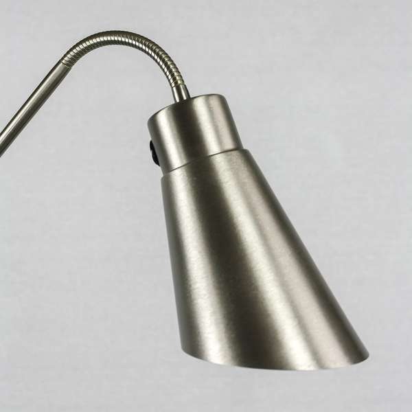 Biologa Danell moderne Stehleuchte Amsterdam, geschirmt