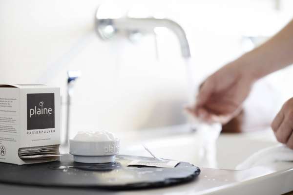 Nassrasur Set: Plaine Rasierpulver mit Rasierschaum Schale