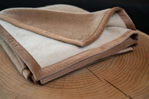 Alpaka Wolldecke als Wendedecke kaufen