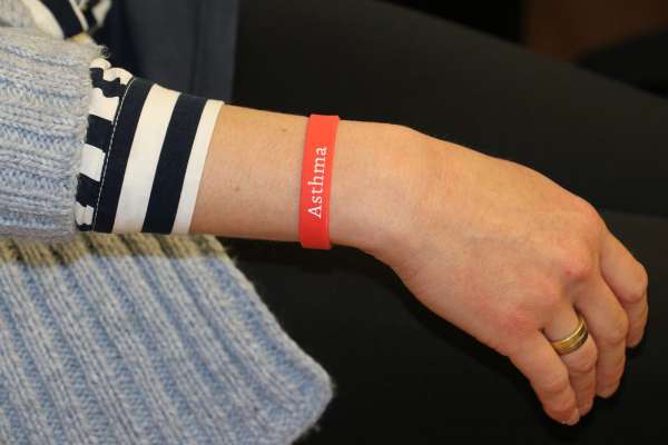 Kinder Asthma Armband gratis zur Bestellung bei PureNature