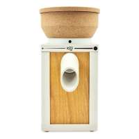Vorschau: KoMo Getreidemühle Komomio Eco mit Trichter aus 100 % Kork Vorschau: KoMo Getreidemühle Komomio Eco mit Trichter aus 100 % Kork