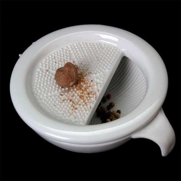 Ingwer- und Muskatreibe und -mörser von Holst Porzellan