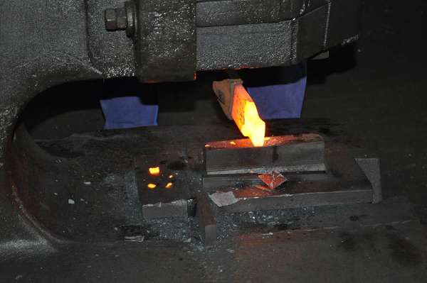 Schmiedeeiserne Bratpfanne von Turk für hohe Temperaturen