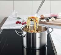 Vorschau: Töpfe Fissler Profi Collection - Kochtopf Edelstahl mit Deckel Vorschau: Töpfe Fissler Profi Collection - Kochtopf Edelstahl mit Deckel