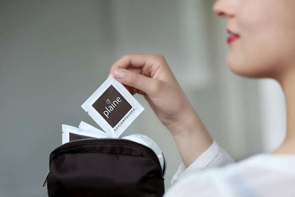 Nassrasur Set: Plaine Rasierpulver mit Rasierschaum Schale