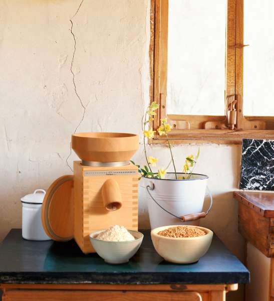 Getreidemühle Komo Fidibus Classic zum Mahlen von Getreide